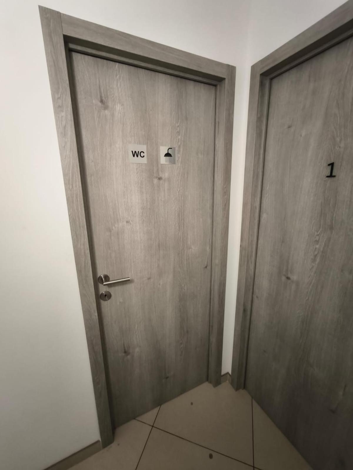 Belle Villa De Luxe Avec 8 Chambres Charleroi Exteriör bild